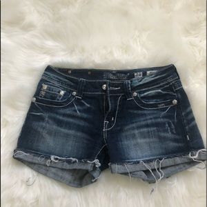 !!MISS ME jean shorts. Size 28!!